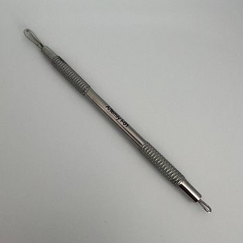 5400200696843861213